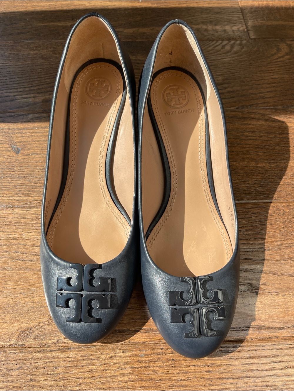 Tory Burch Navy Blue Miller Wedge 9.5 Leather Wood Heel